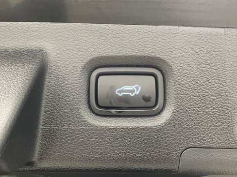 Used 2023 Hyundai Santa Fe SEL image 16