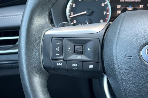Certified 2024 INFINITI QX60 Pure image 36