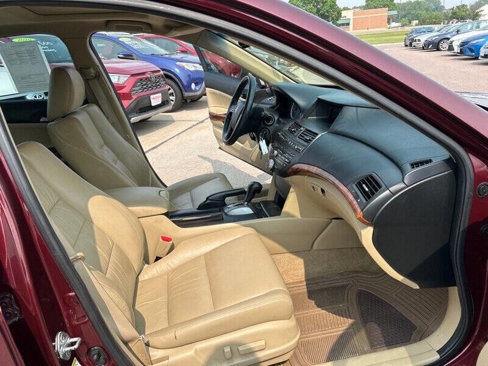 Used 2011 Honda Accord EX-L image 18