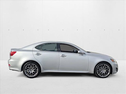 Used 2011 Lexus IS 250 image 4
