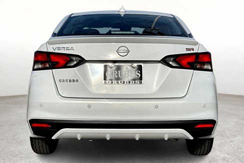 New 2025 Nissan Versa SR w/ Trunk Package image 8