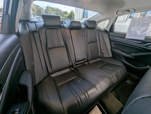 Used 2019 Honda Accord Touring image 28