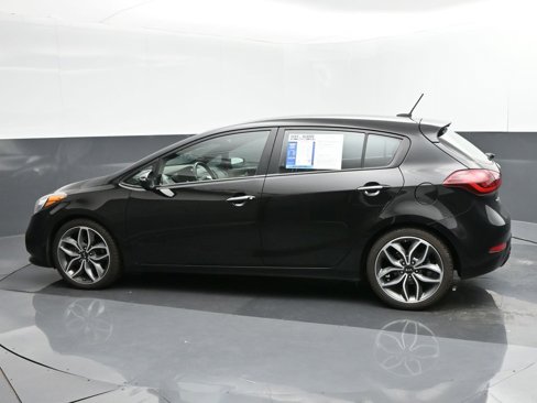 Used 2015 Kia Forte SX image 3