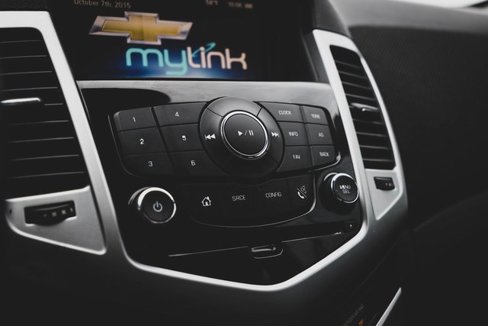 Used 2016 Chevrolet Cruze LT image 12