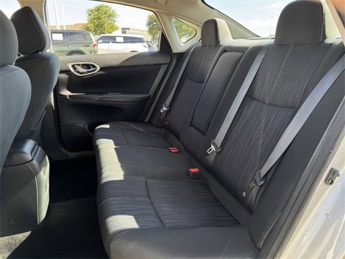 Used 2017 Nissan Sentra SV image 25