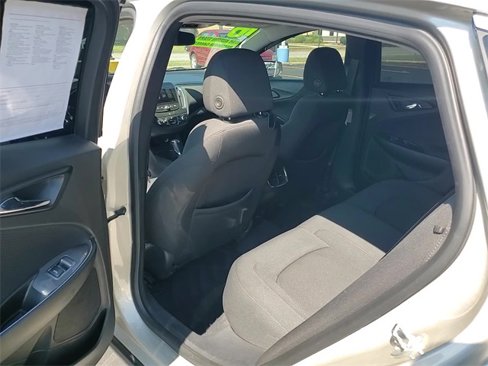 Used 2016 Chevrolet Malibu LT image 24