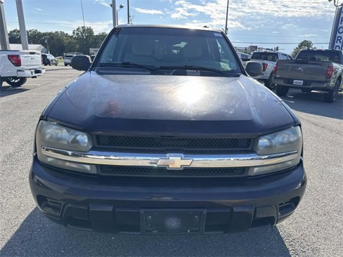 Used 2008 Chevrolet TrailBlazer LS image 2