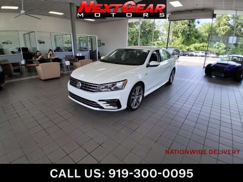 Used 2017 Volkswagen Passat 1.8T R-Line image 1