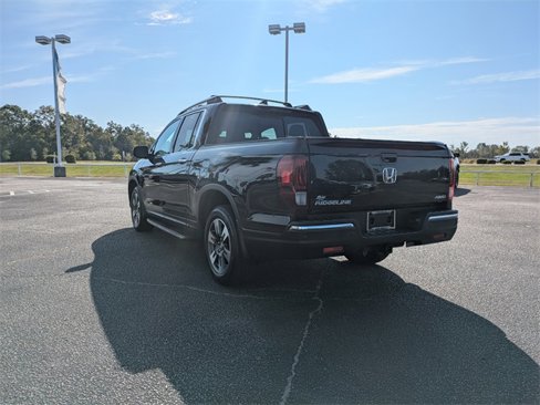 Used 2017 Honda Ridgeline RTL-E image 5