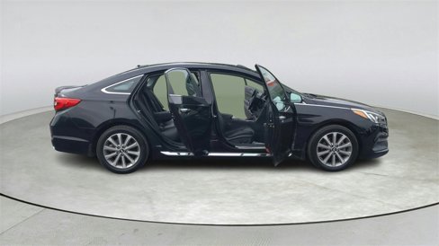 Used 2016 Hyundai Sonata Limited image 9
