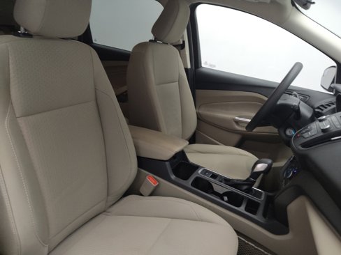 Used 2018 Ford Escape SE image 21