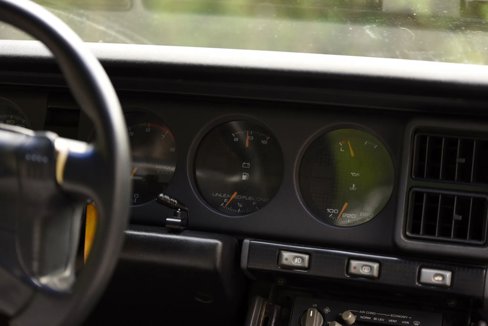 Used 1992 Pontiac Firebird Coupe image 20