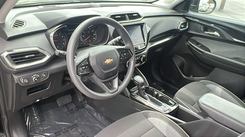 Used 2023 Chevrolet TrailBlazer LT w/ Convenience Package image 16