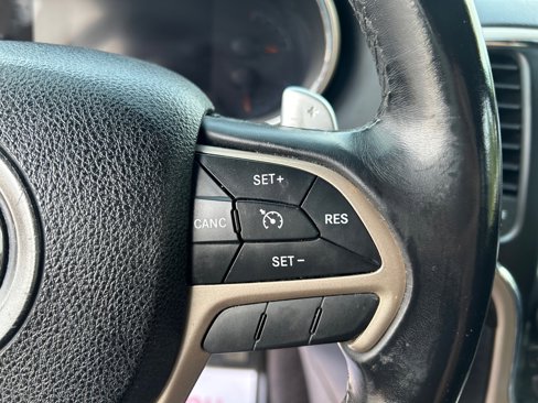 Used 2015 Jeep Grand Cherokee Laredo w/ Quick Order Package 23E image 31