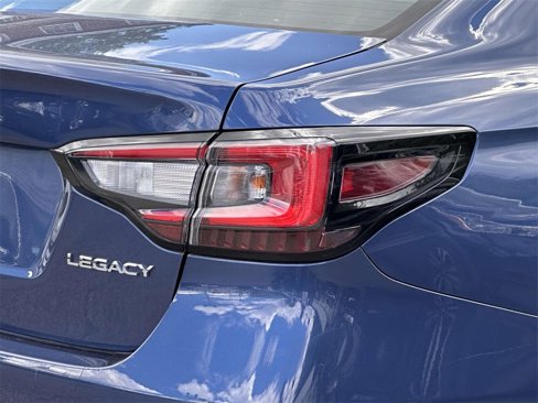 Used 2020 Subaru Legacy Premium image 9