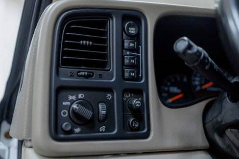 Used 2006 GMC Yukon XL 2500 SLT w/ SLT Preferred Equipment Group image 72