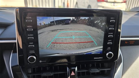 Used 2021 Toyota Corolla LE image 20