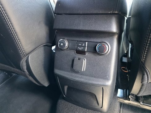 Used 2019 Ford Explorer XLT w/ Equipment Group 202A image 17
