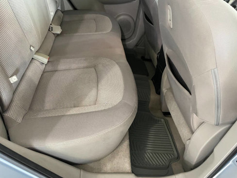 Used 2012 Nissan Rogue SV w/ Premium Pkg image 24
