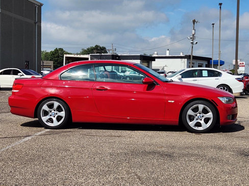 Used 2008 BMW 328i Convertible image 18