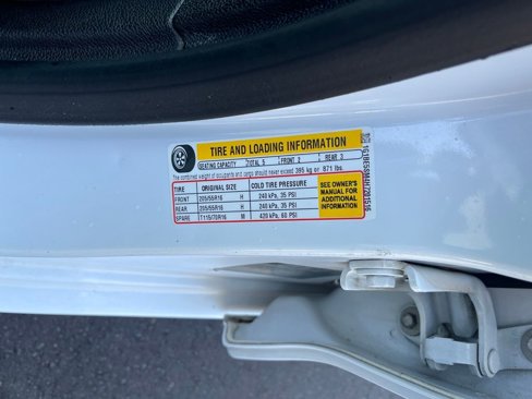 Used 2017 Chevrolet Cruze LT image 29