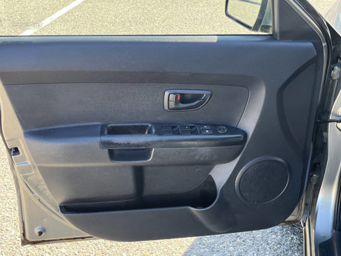 Used 2010 Kia Soul + image 14