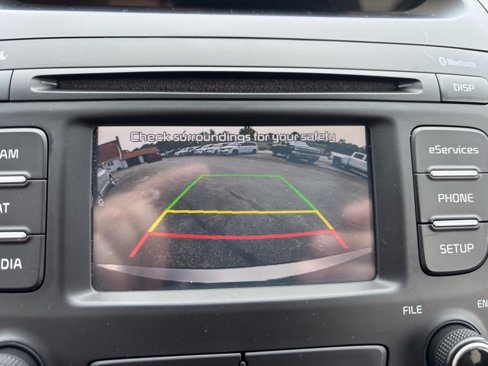 Used 2015 Kia Sorento LX image 34