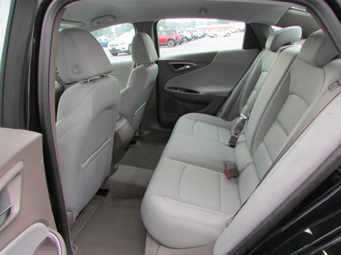 Used 2020 Chevrolet Malibu LS image 4