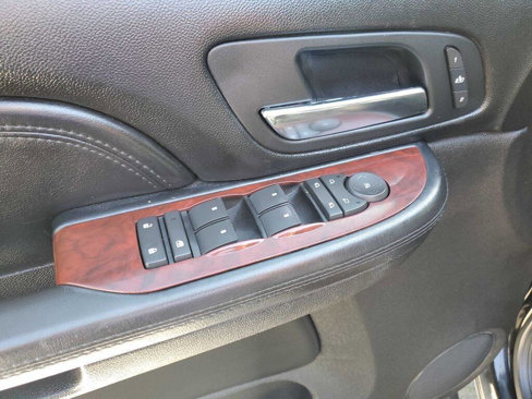 Used 2007 Cadillac Escalade 2WD w/ Information Package image 22