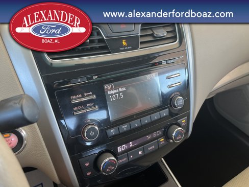 Used 2015 Nissan Altima 2.5 SV image 22