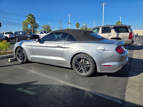 Used 2023 Ford Mustang Premium image 4