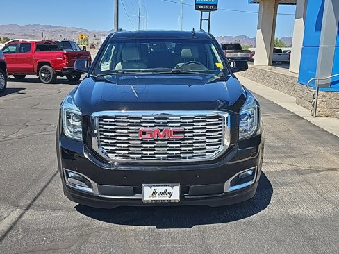Used 2019 GMC Yukon XL Denali image 8