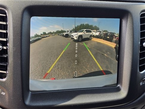 Used 2019 Jeep Compass Trailhawk image 5