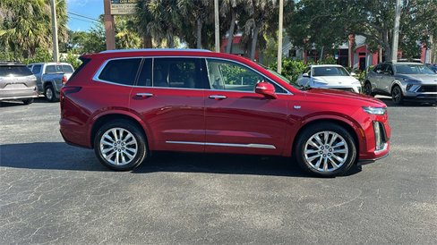 Used 2020 Cadillac XT6 Premium Luxury image 8