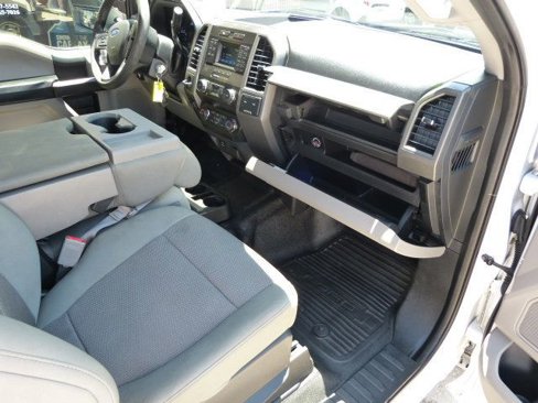 Used 2019 Ford F350 XL w/ Power Equipment Group image 34