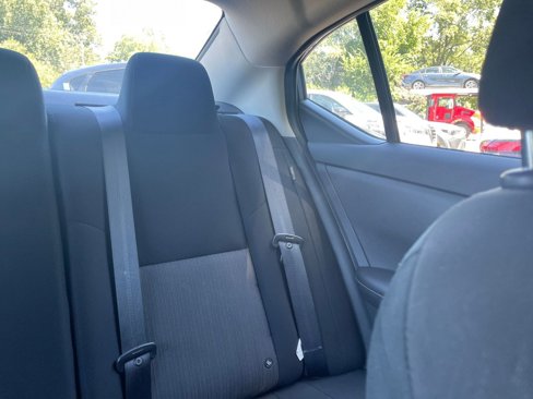 Used 2024 Nissan Sentra SV image 35