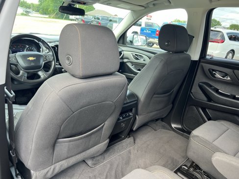 Used 2020 Chevrolet Traverse LT image 22