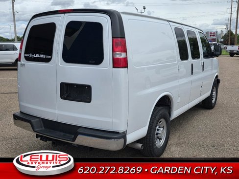 Used 2022 Chevrolet Express 2500 w/ Driver Convenience Package image 6