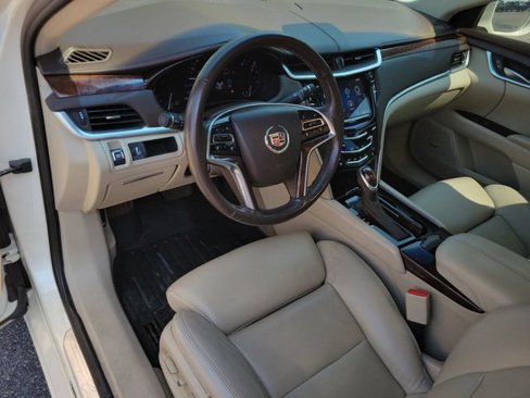 Used 2013 Cadillac XTS Luxury w/ Driver Awareness Package image 4