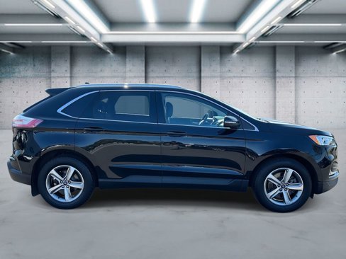 Used 2019 Ford Edge SEL w/ Equipment Group 201A image 3