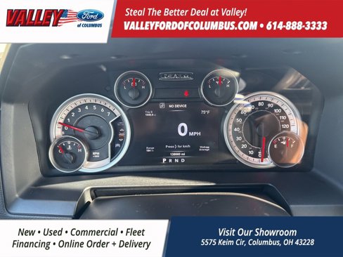 Used 2015 RAM 1500 Laramie w/ Convenience Group image 18