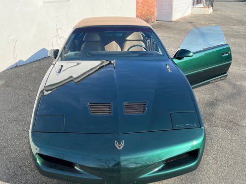 Used 1992 Pontiac Firebird Trans Am image 32