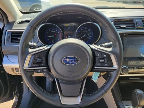 Used 2018 Subaru Outback 2.5i Premium image 21