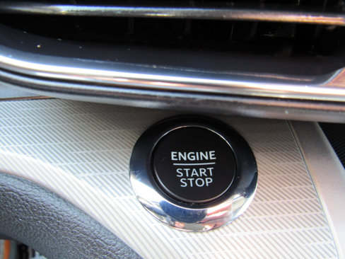 Used 2022 Ford Explorer XLT w/ Equipment Group 202A image 16