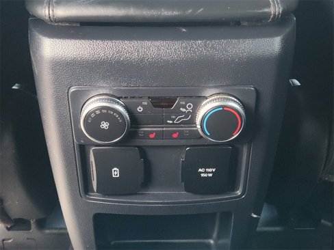 Used 2020 Ford Explorer Platinum w/ Premium Technology Package image 15