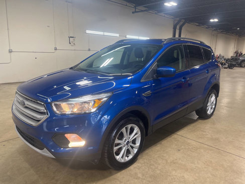Used 2018 Ford Escape SE image 1