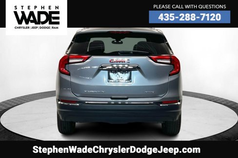 Used 2023 GMC Terrain SLT image 4