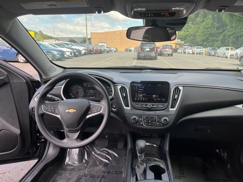 Used 2024 Chevrolet Malibu LT image 30