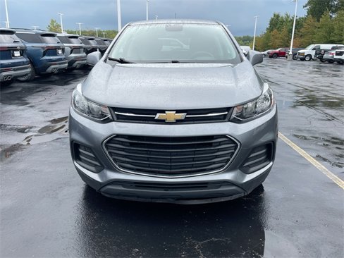Used 2020 Chevrolet Trax LS w/ Tint and Cruise Package image 27