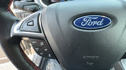 Certified 2021 Ford Edge ST-Line image 19